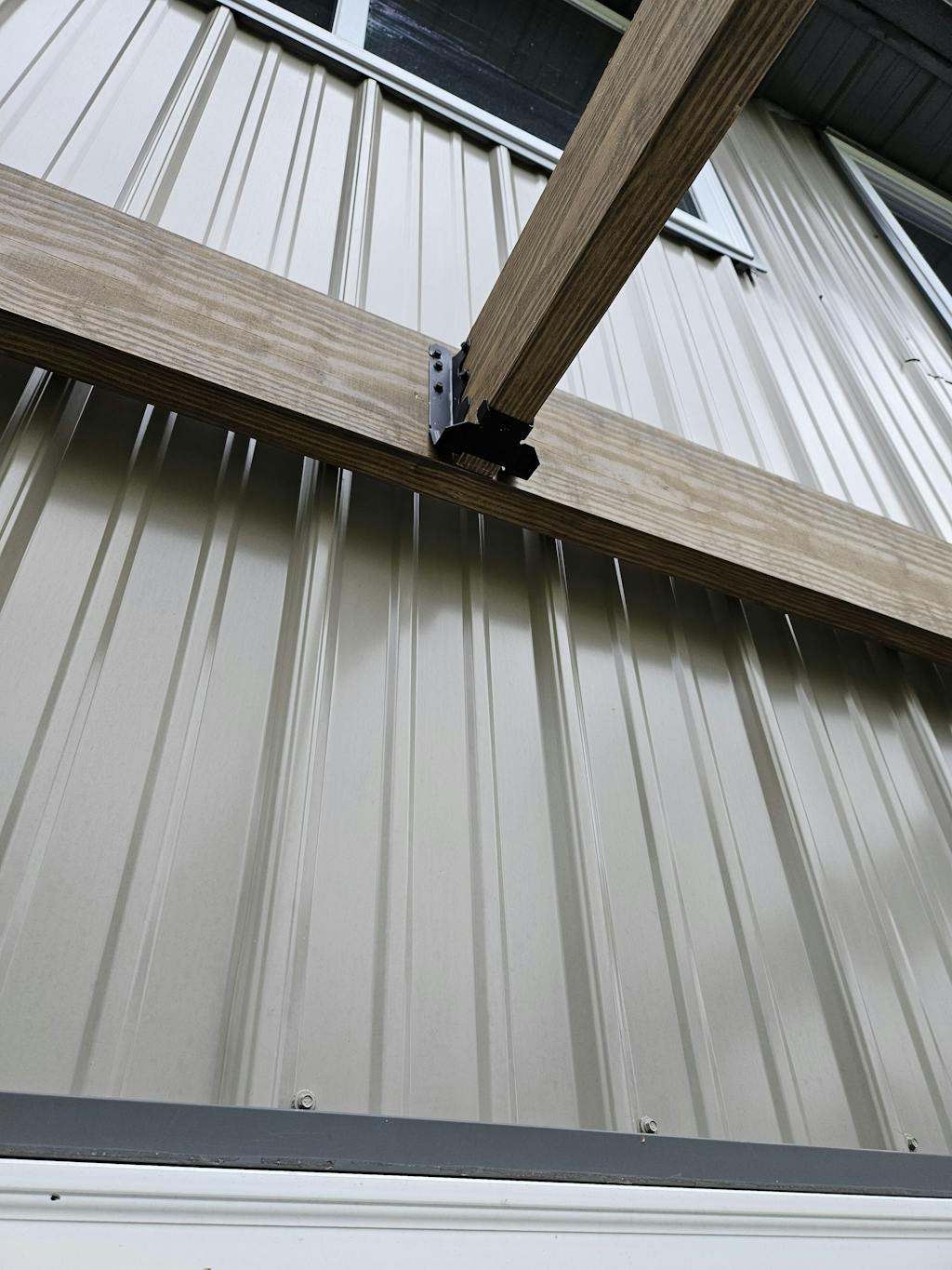 Simpson APRTR Rigid Tie Rail Connector Black Powder Coat Fasteners Plus