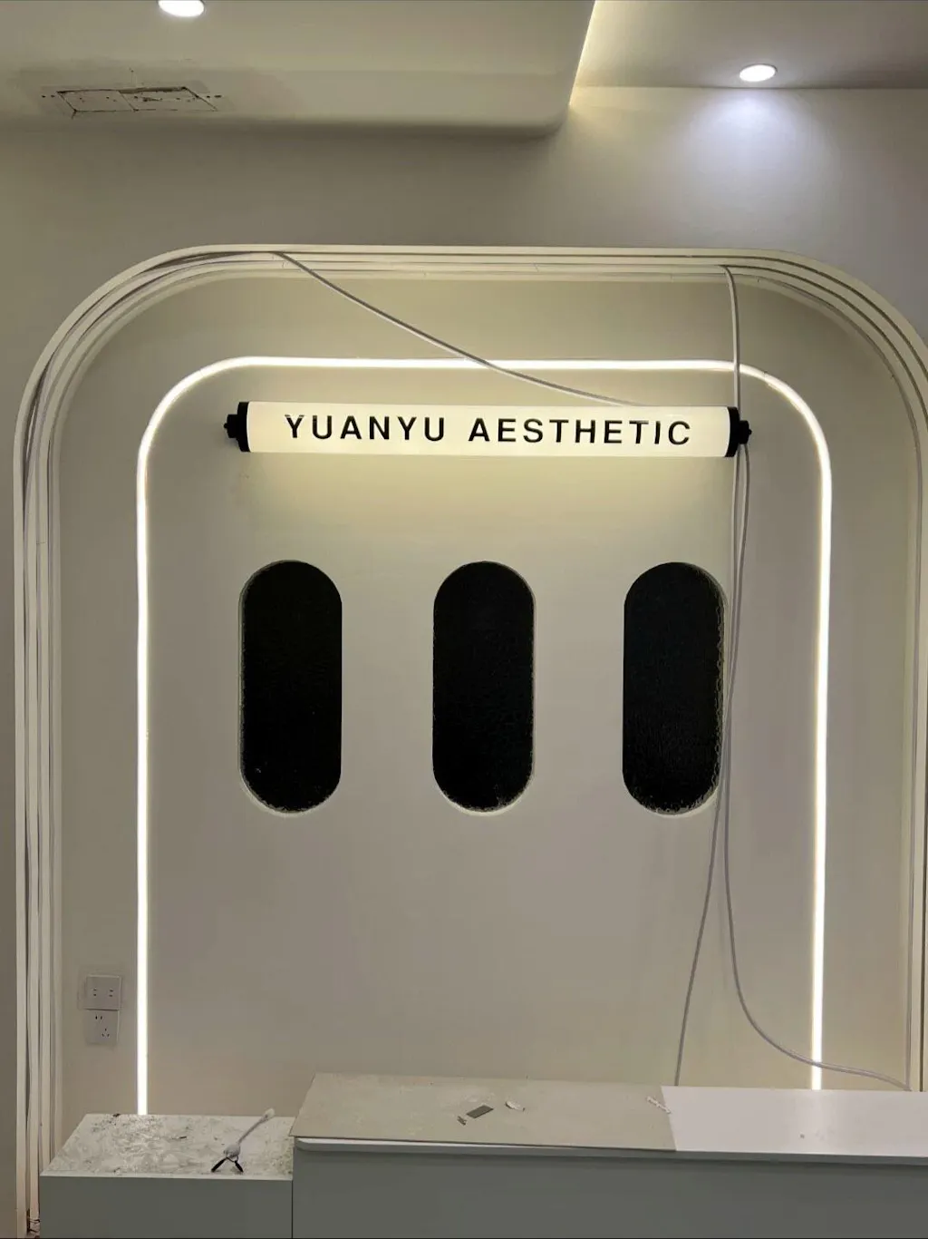 Custom Acrylic Tube Light Box With Black Bracket– Wall Mount LED Sign for Storefront, minimalist spaces, studios