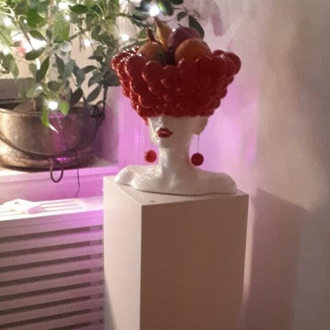 Thoughts Woman Sculpture – Red & White | Conceptual Contemporary Art | FAVNA.ART