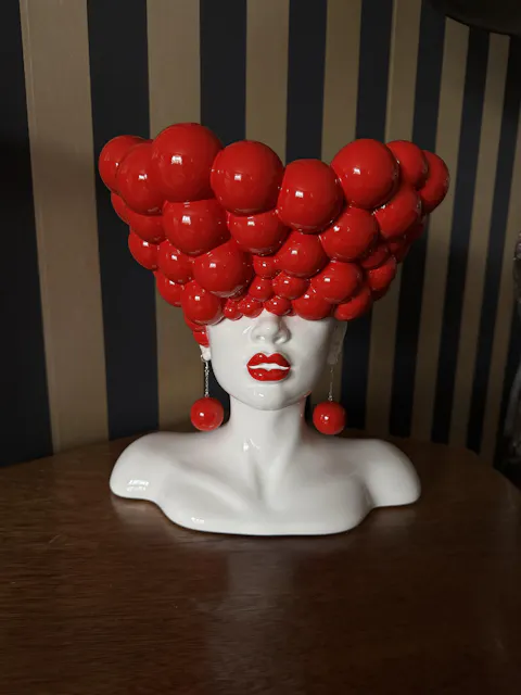 Thoughts Woman Sculpture – Red & White | Conceptual Contemporary Art | FAVNA.ART