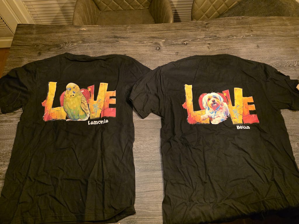 Personalisiertes T-shirt "Love"