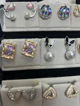 Set of 12 Earrings with Personalised Jewellery Box