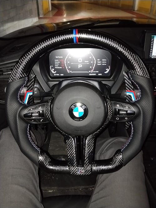 Volante per BMW, Carbonio Diagonale, Tricolore, Puzonatura, Sport