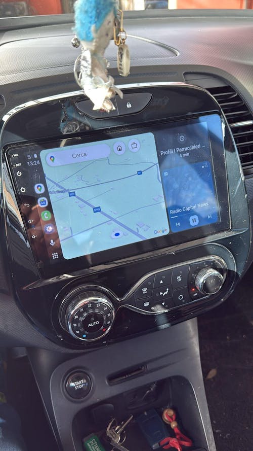 Autoradio per Renault Captur 9" | 2013-2019 | Android | Bluetooth | CarPlay | Android Auto | 2GB/4GB/6GB/8GB Ram