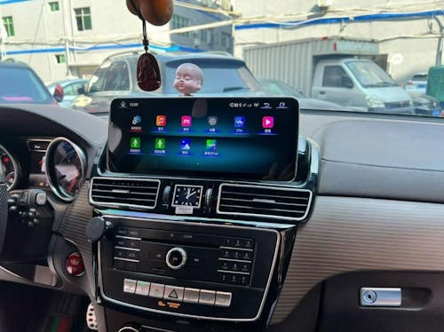 Autoradio per Mercedes ML | GL x166 | GLE w166 | GLS 12.3" | 2012-2019 | Android | Bluetooth | CarPlay | Android Auto | 4/64GB Ram