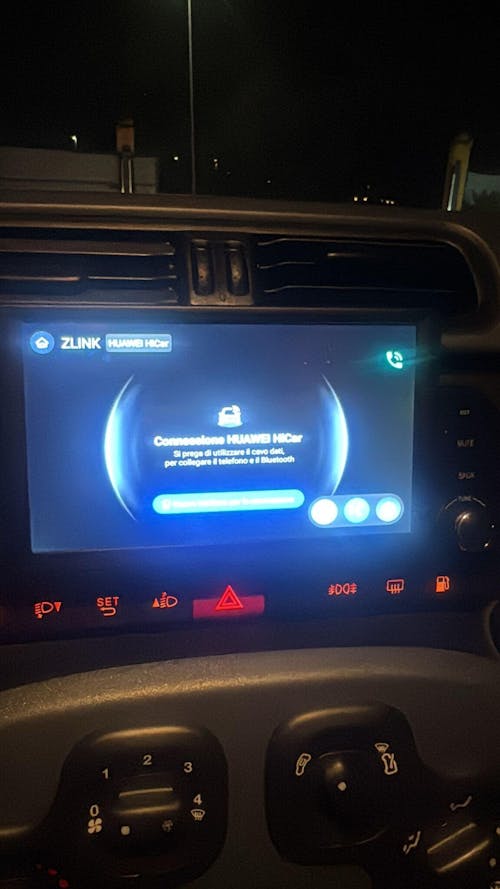 Autoradio per Fiat Panda 3a Serie 7" | Dal 2013> | Android | Bluetooth | CarPlay | Android Auto | 2GB/4GB/6GB/8GB Ram