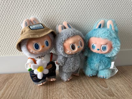 Labubu fall in wild キーホルダー POP MART Labubu THE MONSTERS - FALL IN WILD Vinyl Plush