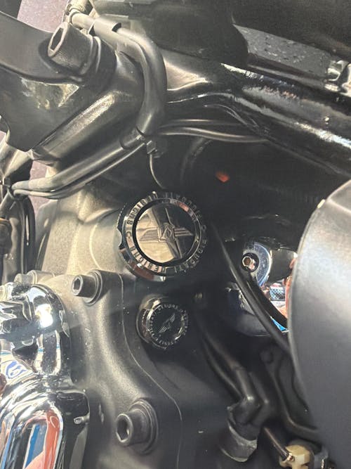 Magnetic Dipstick for Harley-Davidson Twin Cam (2007-2016) - Knurled Black