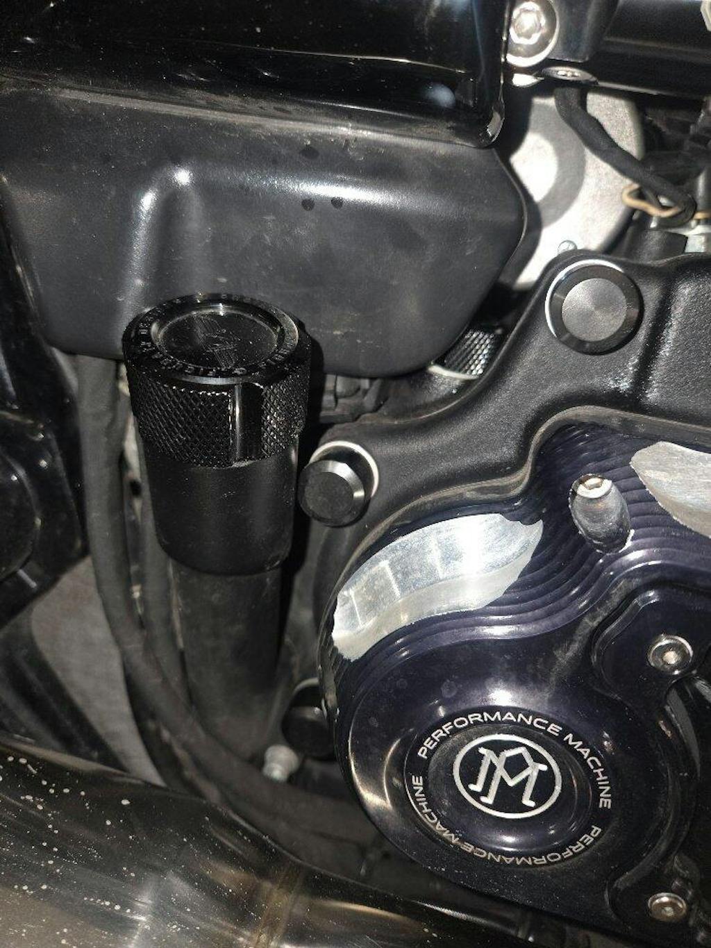 Magnetic Transmission Dipstick for Harley-Davidson All Models - Knurled Black