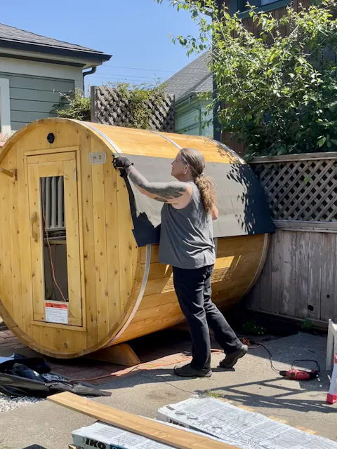 Black Asphalt Shingle Roof for Sauna