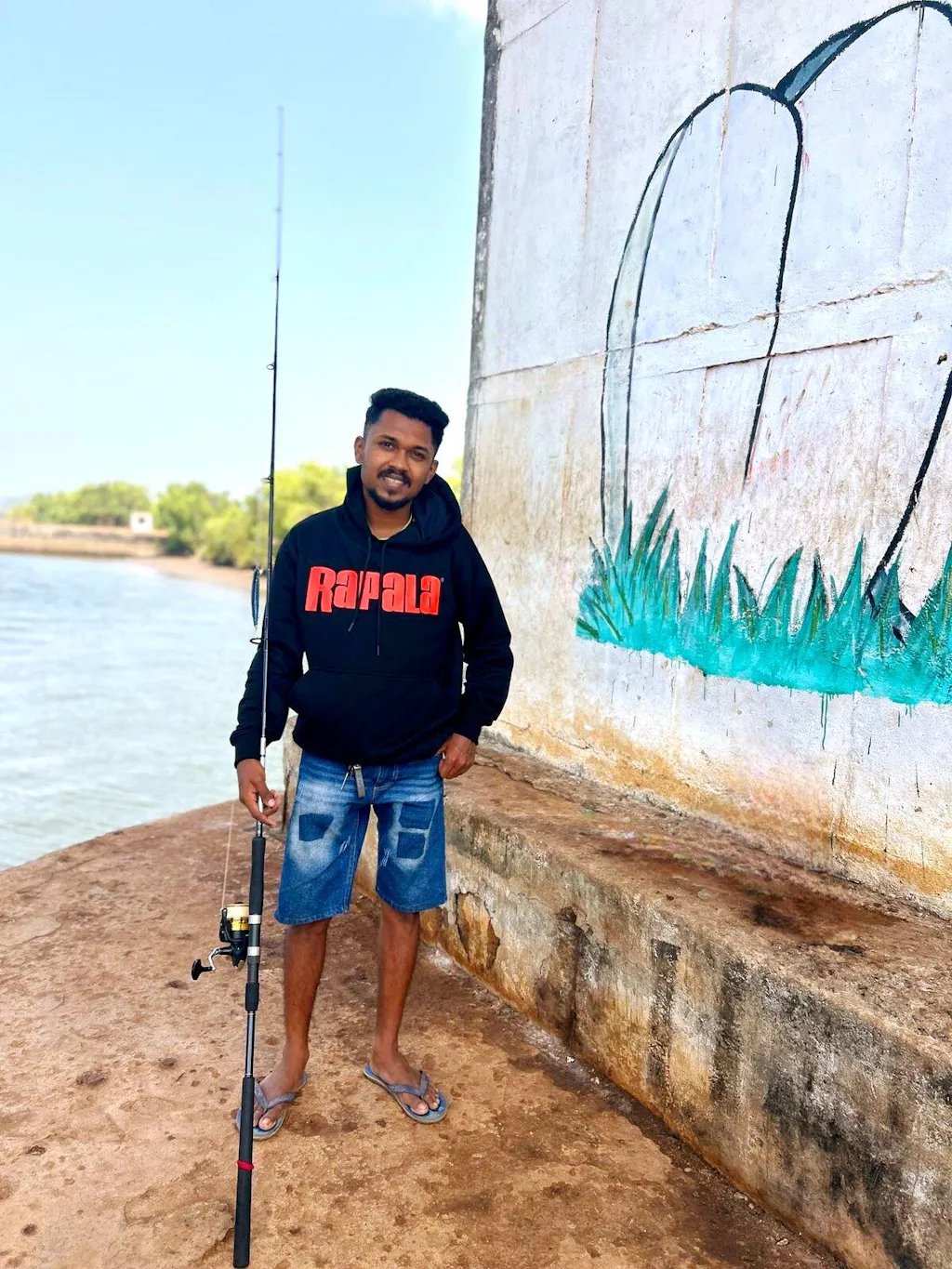 Men's / Woman's Angling Hoodie | Rapala Red Logo Front, Fishermanshub.com Behind | Hoodie |