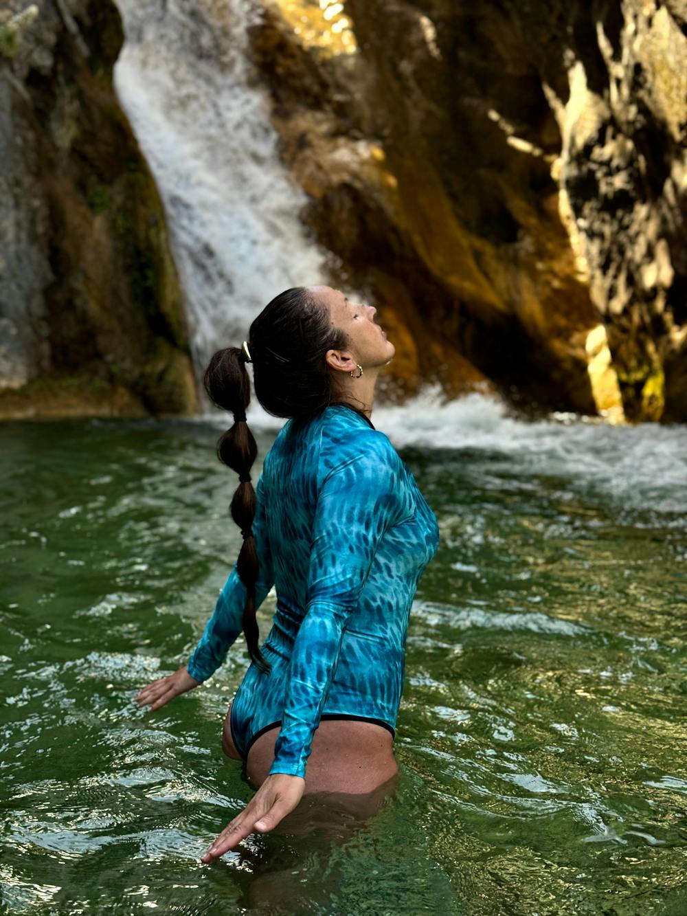 Bañador Surf Manga Larga Tiburón Tigre - Tonos Turquesas