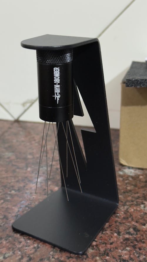 MHW-3BOMBER Lightning Needle Distributor WDT Tool 2.0