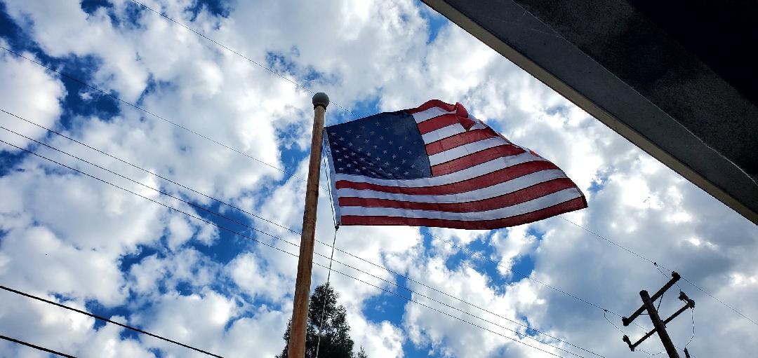 Sewn Outdoor Checkered Flag — Flagman of America