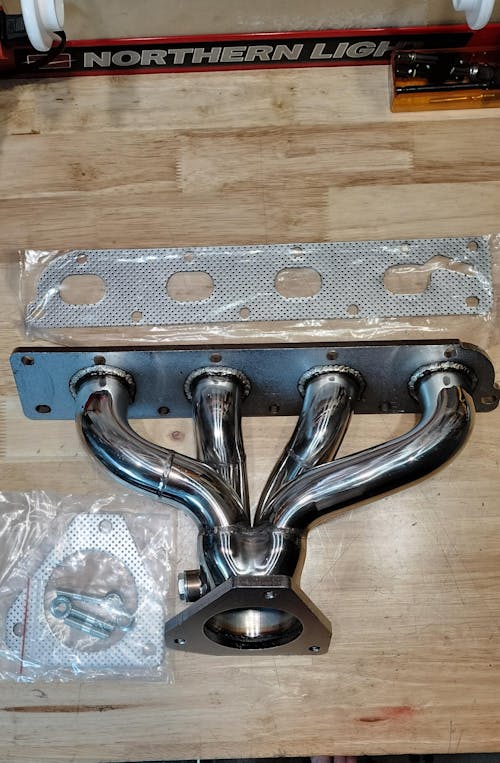 Exhaust Header for 2004-2010 Chevrolet Chevy Cobalt/Hhr/Saturn