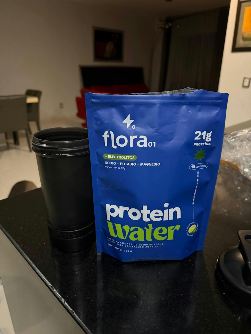 Protein Water - Proteína clara con electrolitos