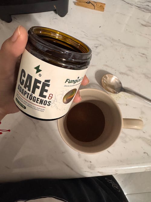 CAFÉ & ADAPTÓGENOS