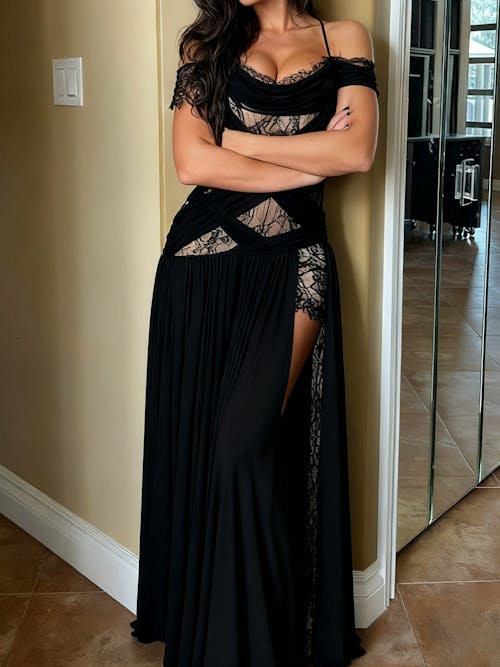 Off-Shoulder Lace Corset Chiffon Thigh Slit Maxi Dress