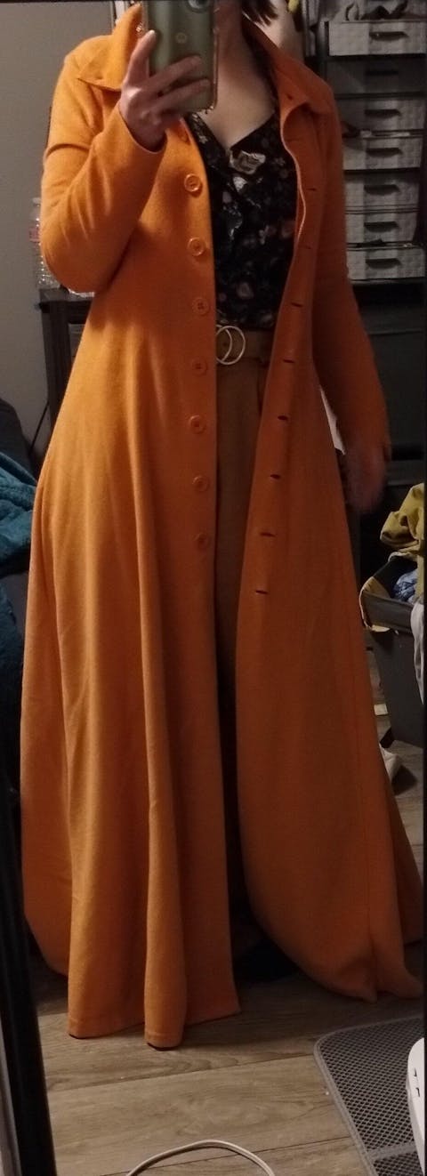 Flying Apple Vintage