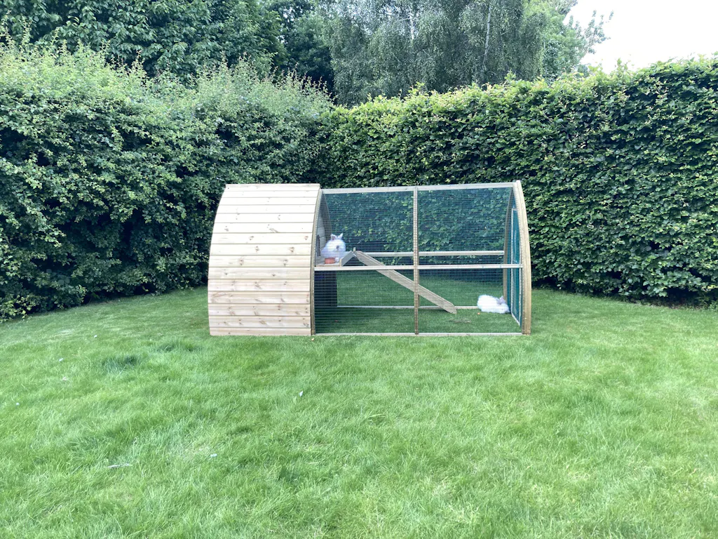 The Salisbury Rabbit House, UK made by Framebow