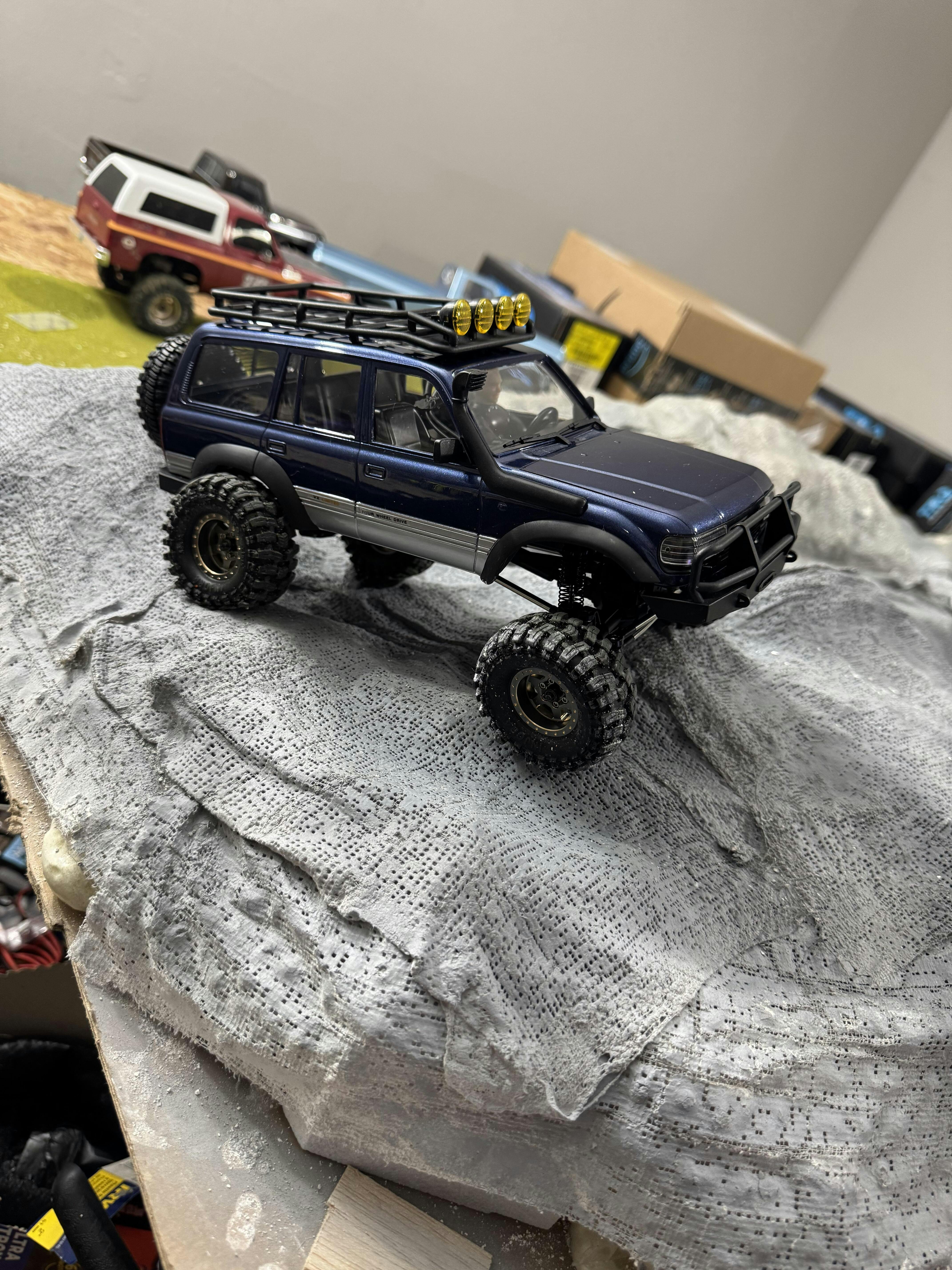4 wheel drive rc rock crawler