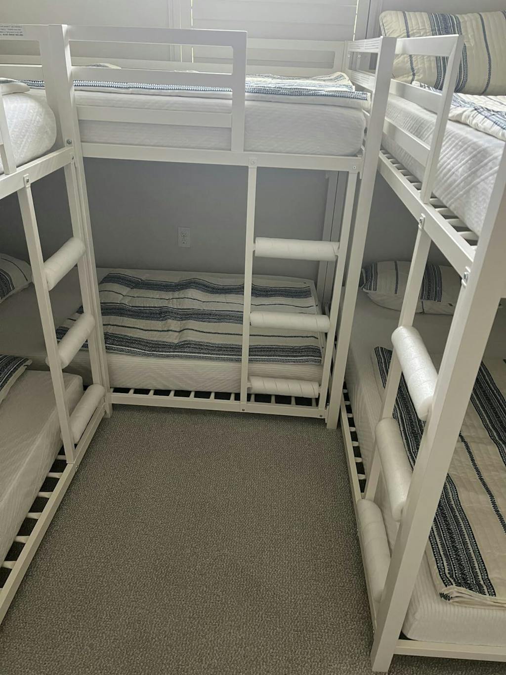 SnakeWrap® Foam Protection Multi-Purpose Cushioning - 4 Pack