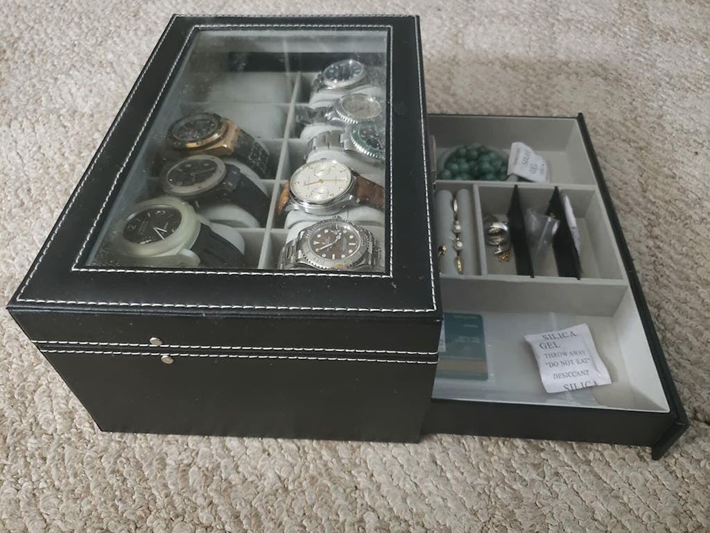 12 Slots Watch Storage Box with additional Drawer for Storage Folk