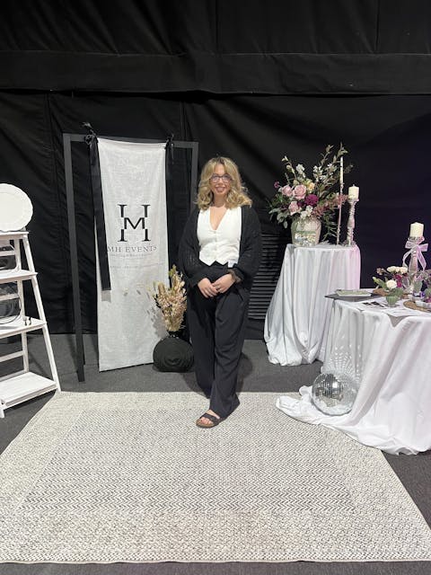 Linen Welcome Sign - Custom Quote 01