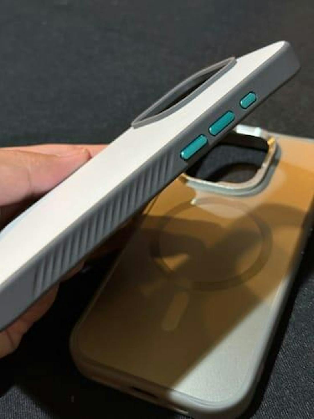 Caudabe Paragon with Camera Control Button for iPhone 16 Series - Magsafe Compatible.