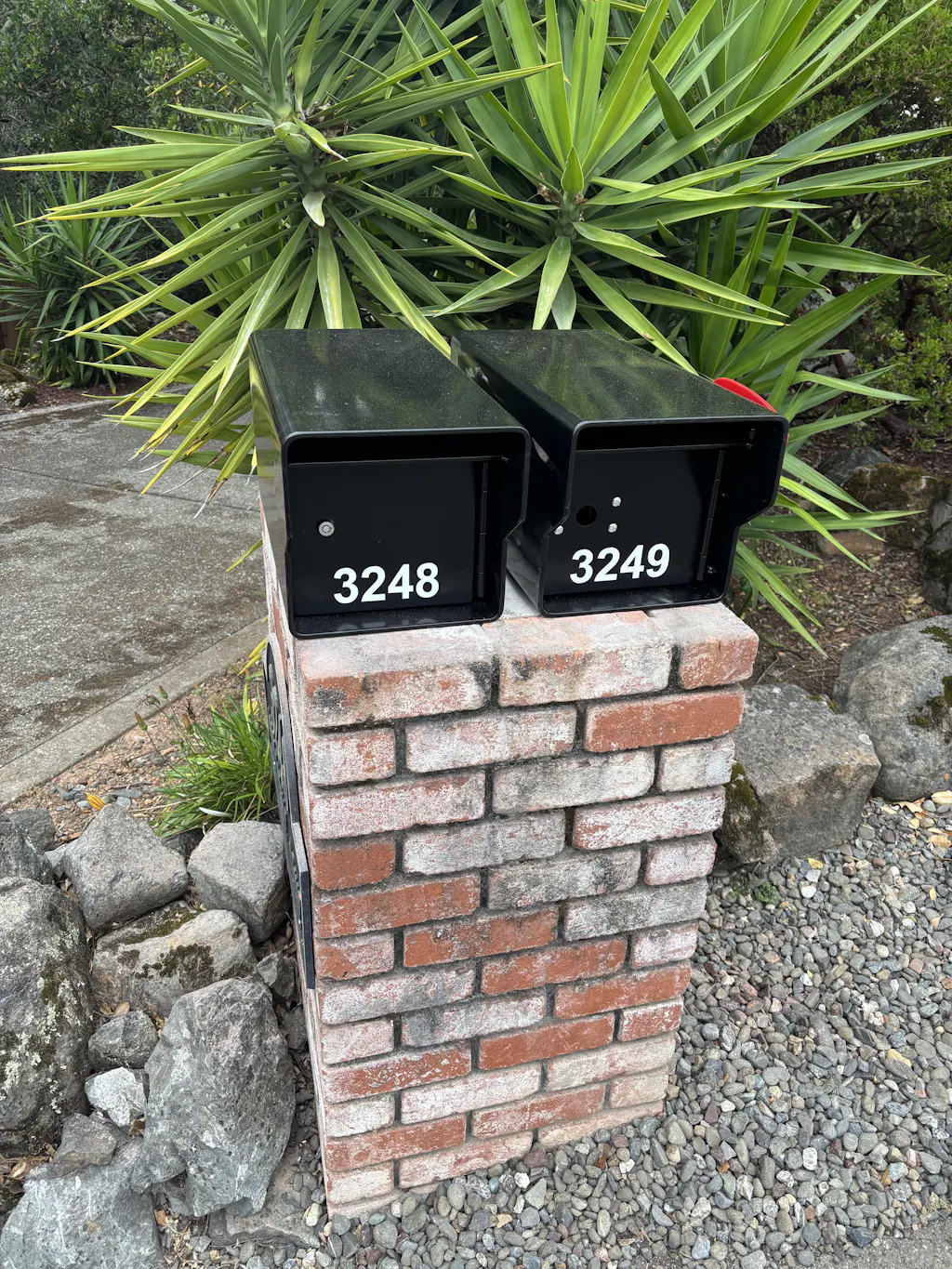 The Enforcer : 1/4 Inch Steel High Security Locking Mailbox - Fort