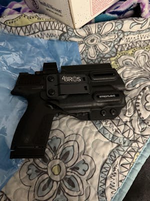 Smith & Wesson M&P Shield X & TLR-7 Sub IWB Holster