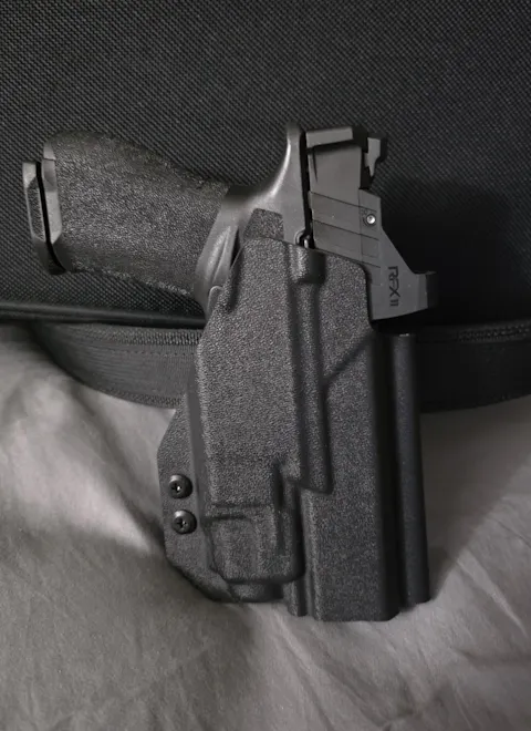 Springfield Armory Echelon 4.0C & 4.0FC and TLR-8A OWB Holster