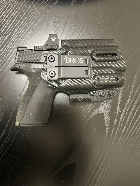 Smith & Wesson M&P Shield X & TLR-7 Sub IWB Holster