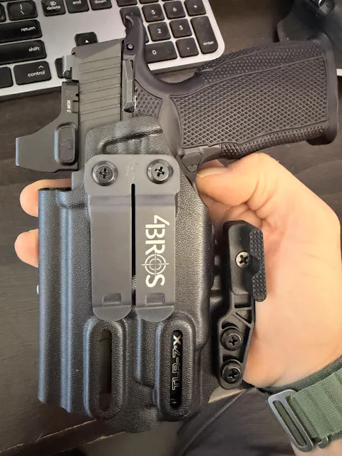 Sig Sauer P365-XMACRO & Icarus Precision A.C.E. Module & TLR-7 Sub IWB Holster