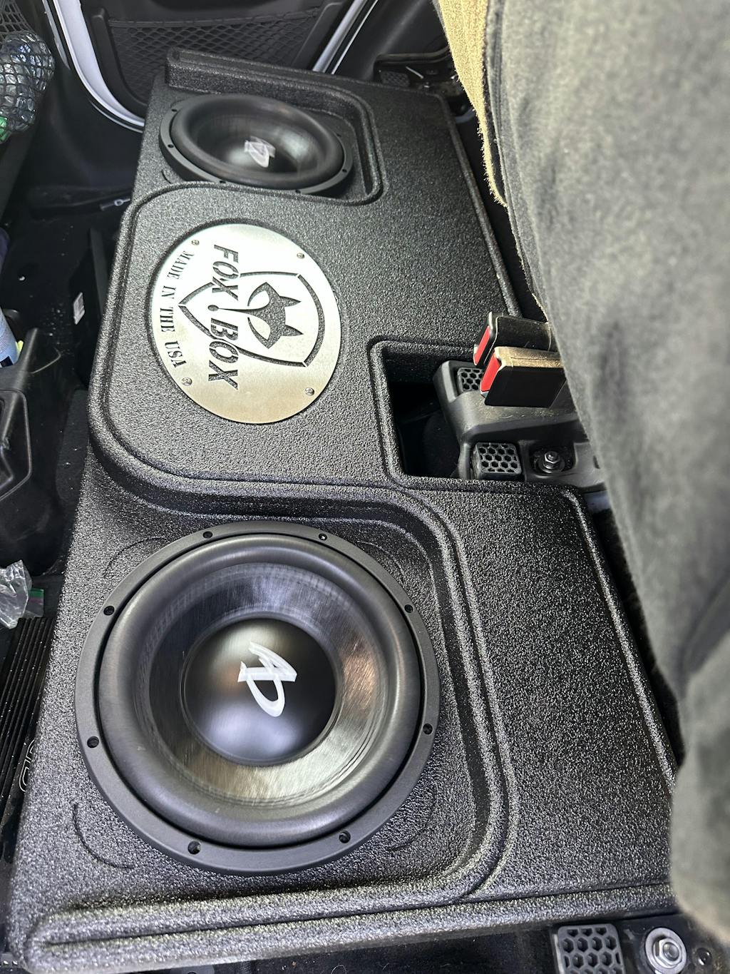 JEEP JT GLADIATOR TRUCK VENTED PORTED SUB SPEAKER BOX FOX ACOUSTICS