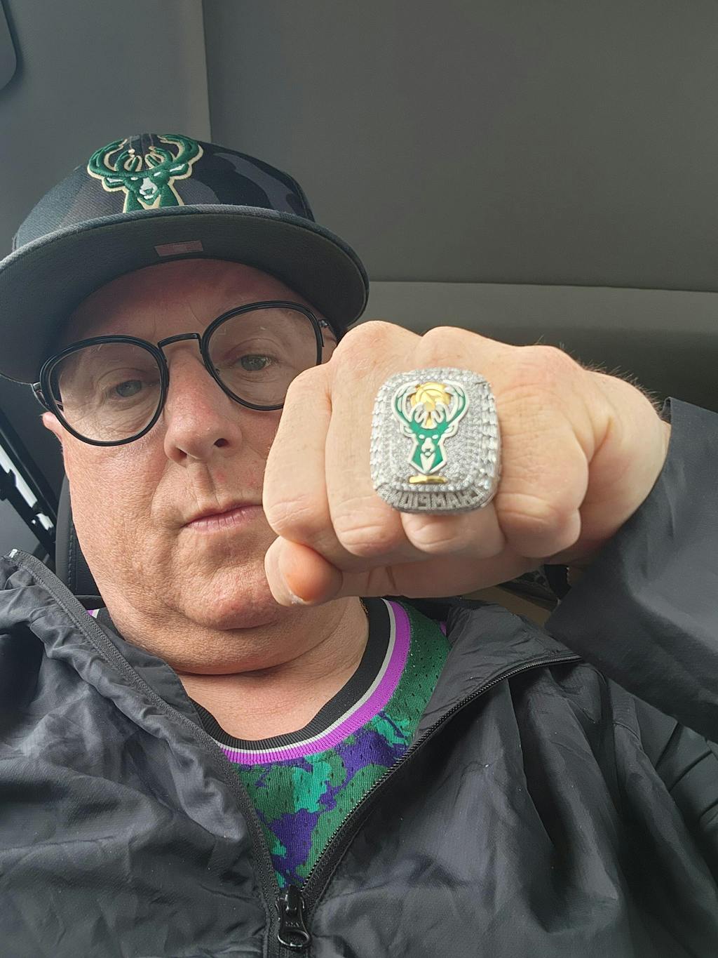 2021 Milwaukee Bucks Championship Ring - Ultra Premium Series