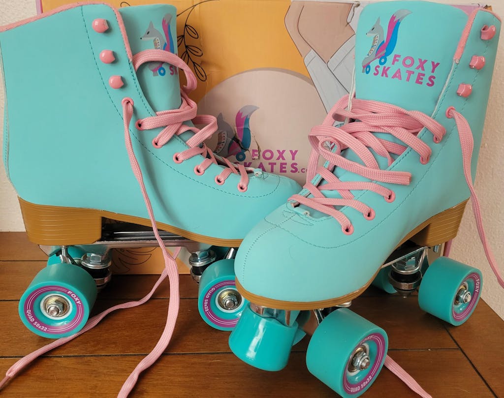 Timeless Teal Roller Skates | FoxySkates.com | Reviews on Judge.me