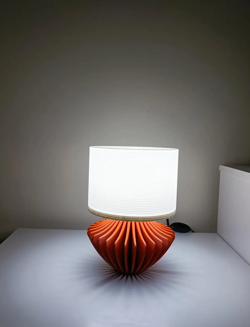 Modern Designer Table Lamp with Sculpted Base – Soft White Shade | Framora