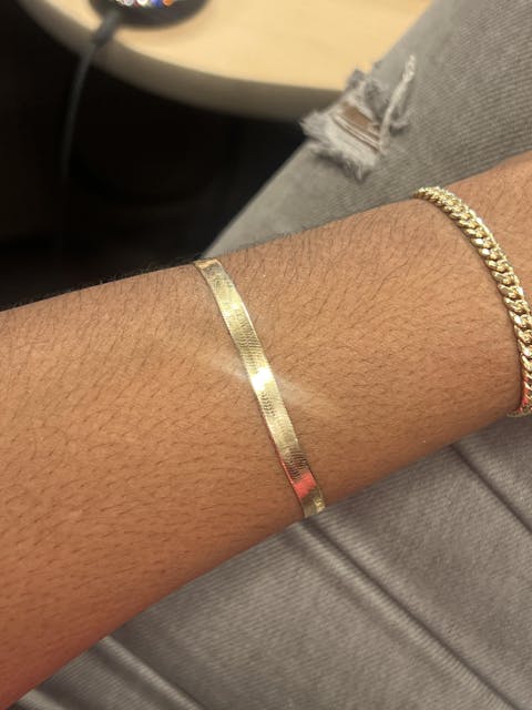 10k Solid Gold Herringbone Brracelet 7-8 inch 3-4.5mm