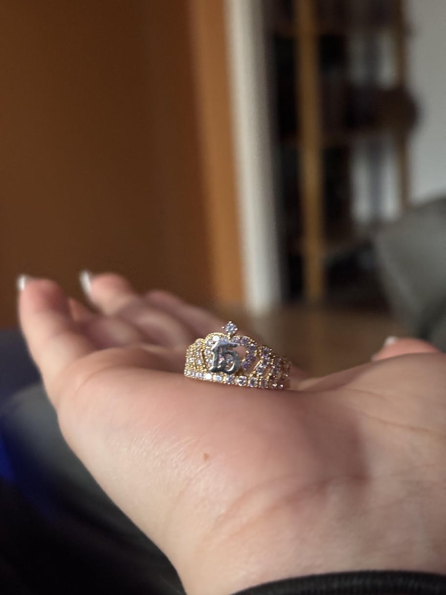 10k Solid Gold Yellow Crown CZ Mis 15 Años Ring