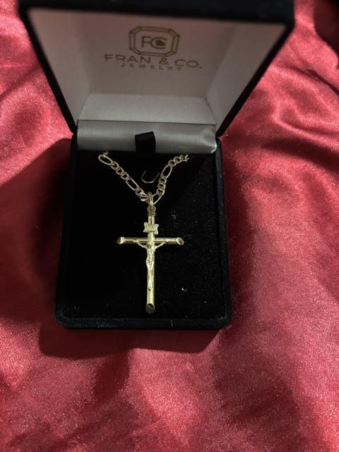 10k Solid Gold Yellow Classic Jesus Cross Crucifix Pendant Necklace (SM, MED, LG, XL) (MADE IN MX)