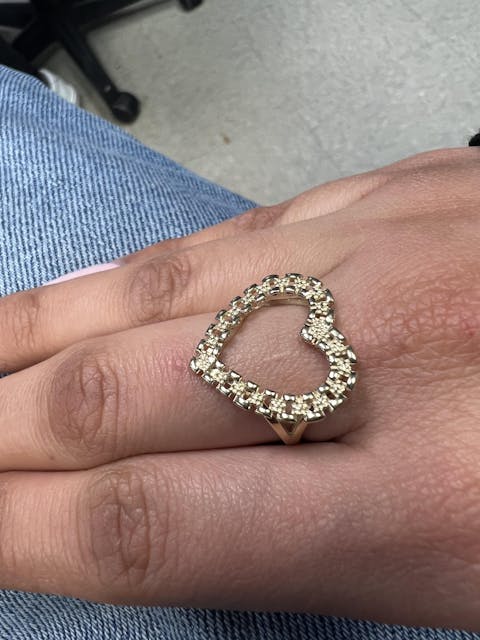 10k Solid Gold Yellow Classic "Rolex" Style Heart Ring (MED, LG)