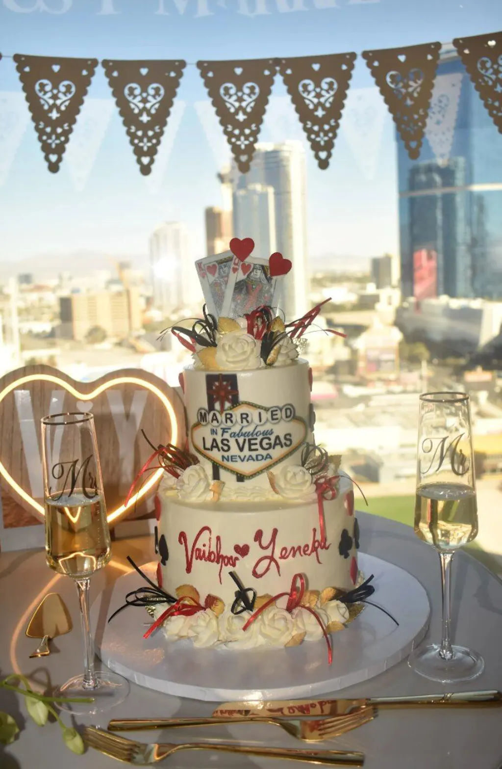 Vegas In Style Wedding Cake