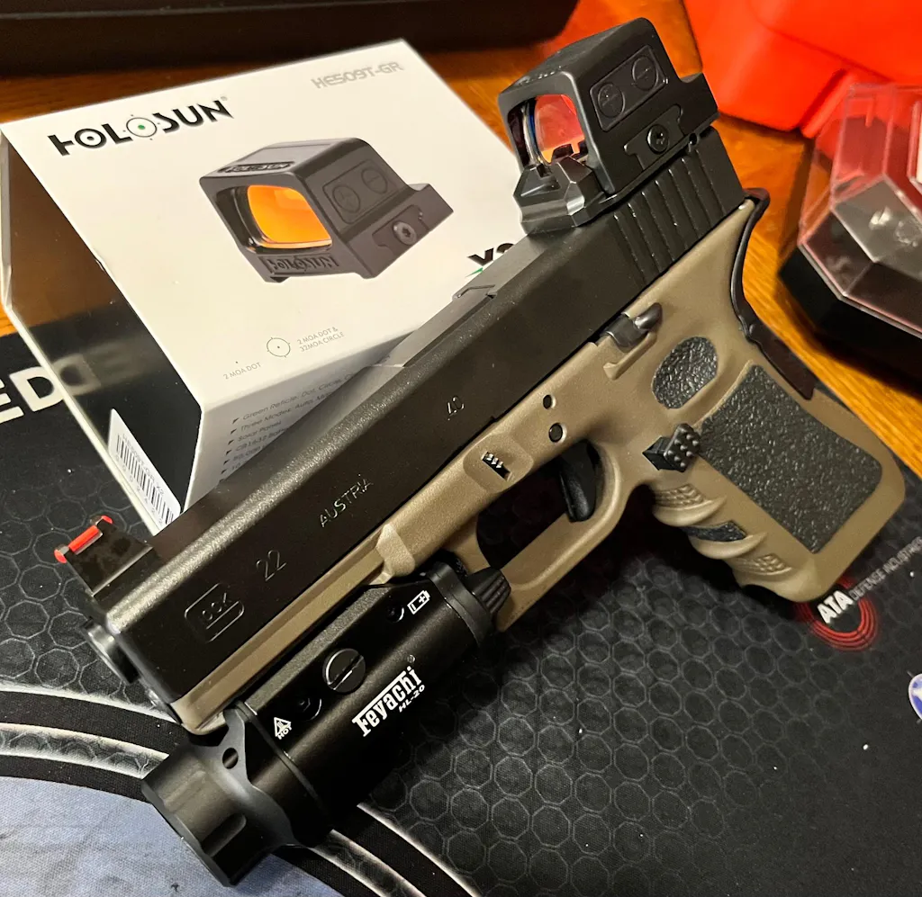 Holosun 509T X2, Green Dot, MRS Reticle, Closed Emitter, Titanium