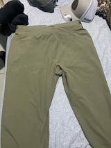 YSENTO Womens Cargo Pants Water Resistant UPF 50 Stretchy Quick Dry Hiking Fishing  Pants Light Khaki Size XS : : Clothing, Shoes & Accessories