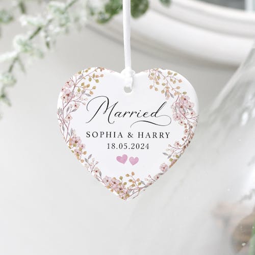 Personalised Just Married Wedding Day Heart Keepsake Ornament