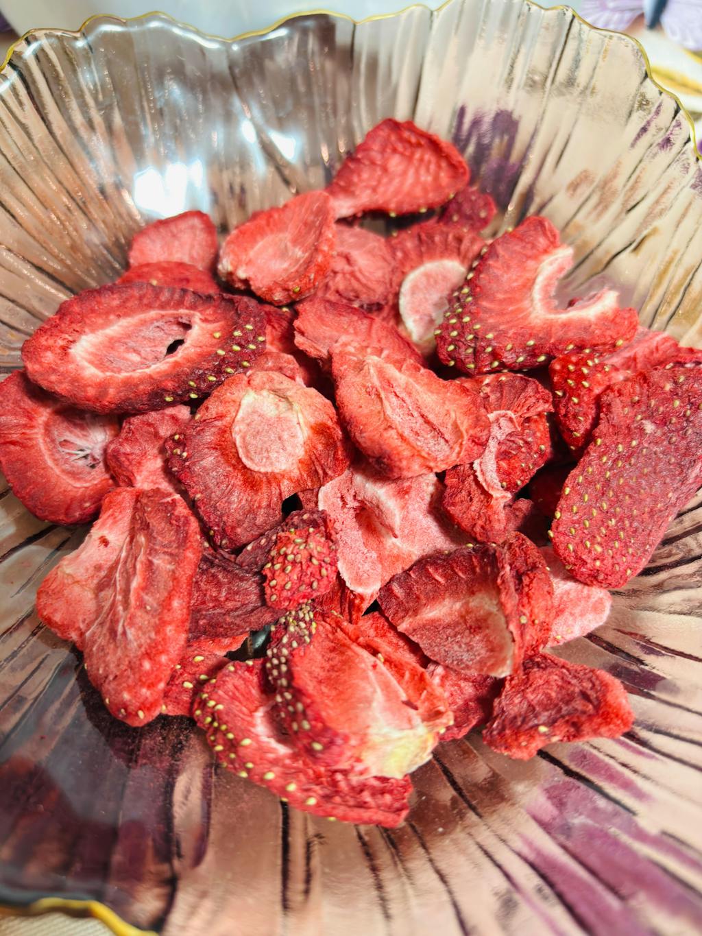 ПОЛУНИЦЯ СУБЛІМОВАНА