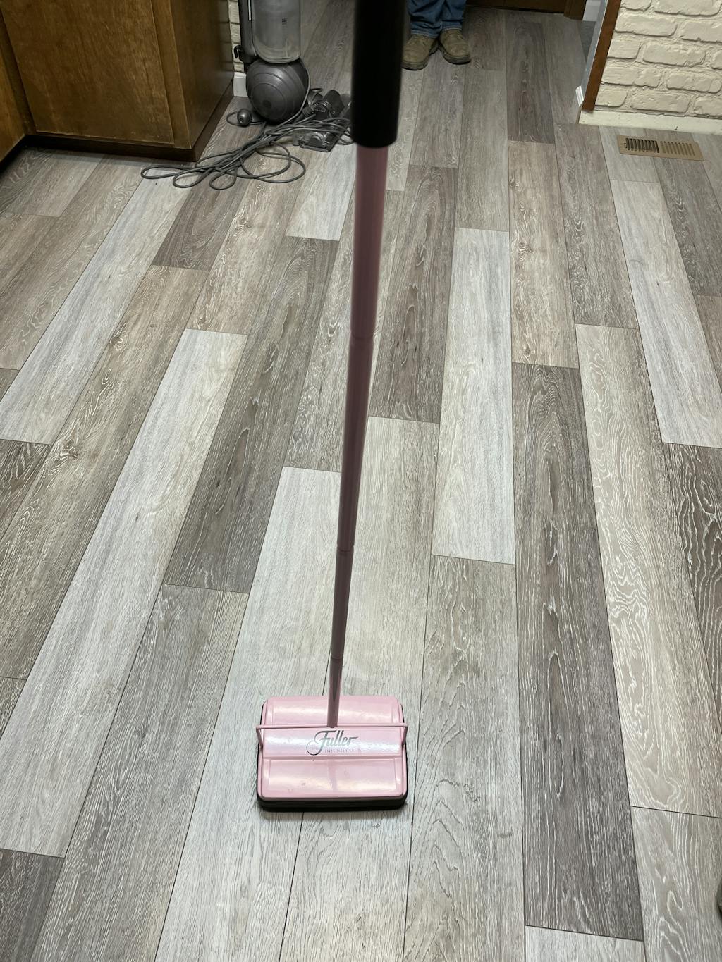 Electrostatic Carpet & Floor Sweeper All Colors Carpet Sweepers
