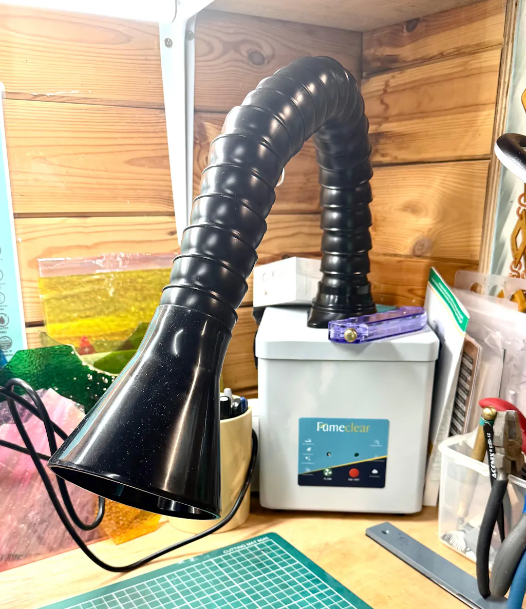 Fumeclear® FC-2001A Fume Extractor for Soldering