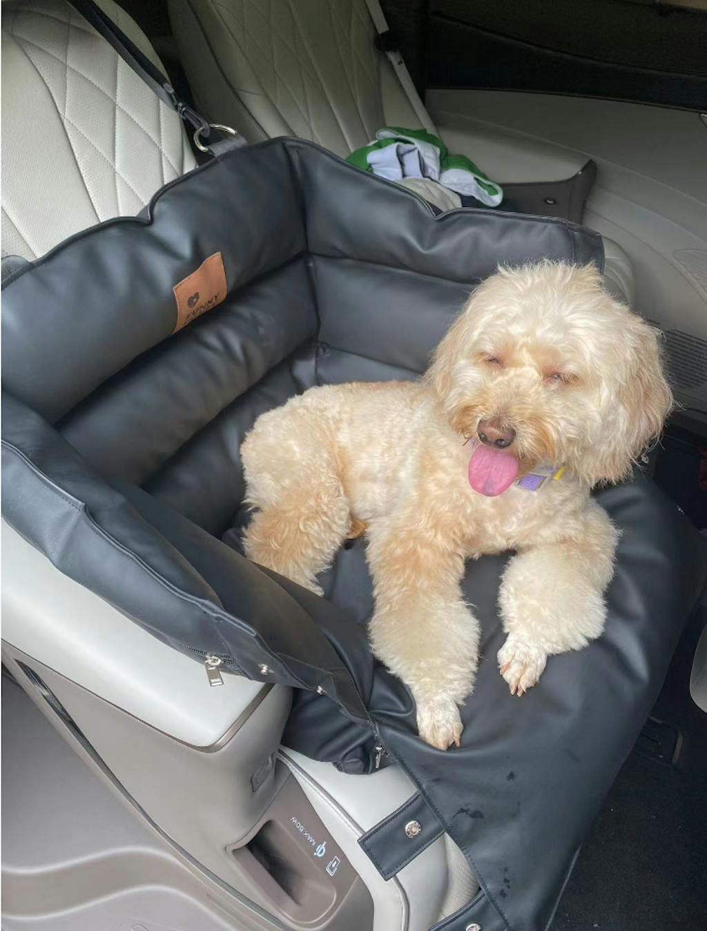 Full Leather Dog Pet Car Seat Bed Fort FunnyFuzzy